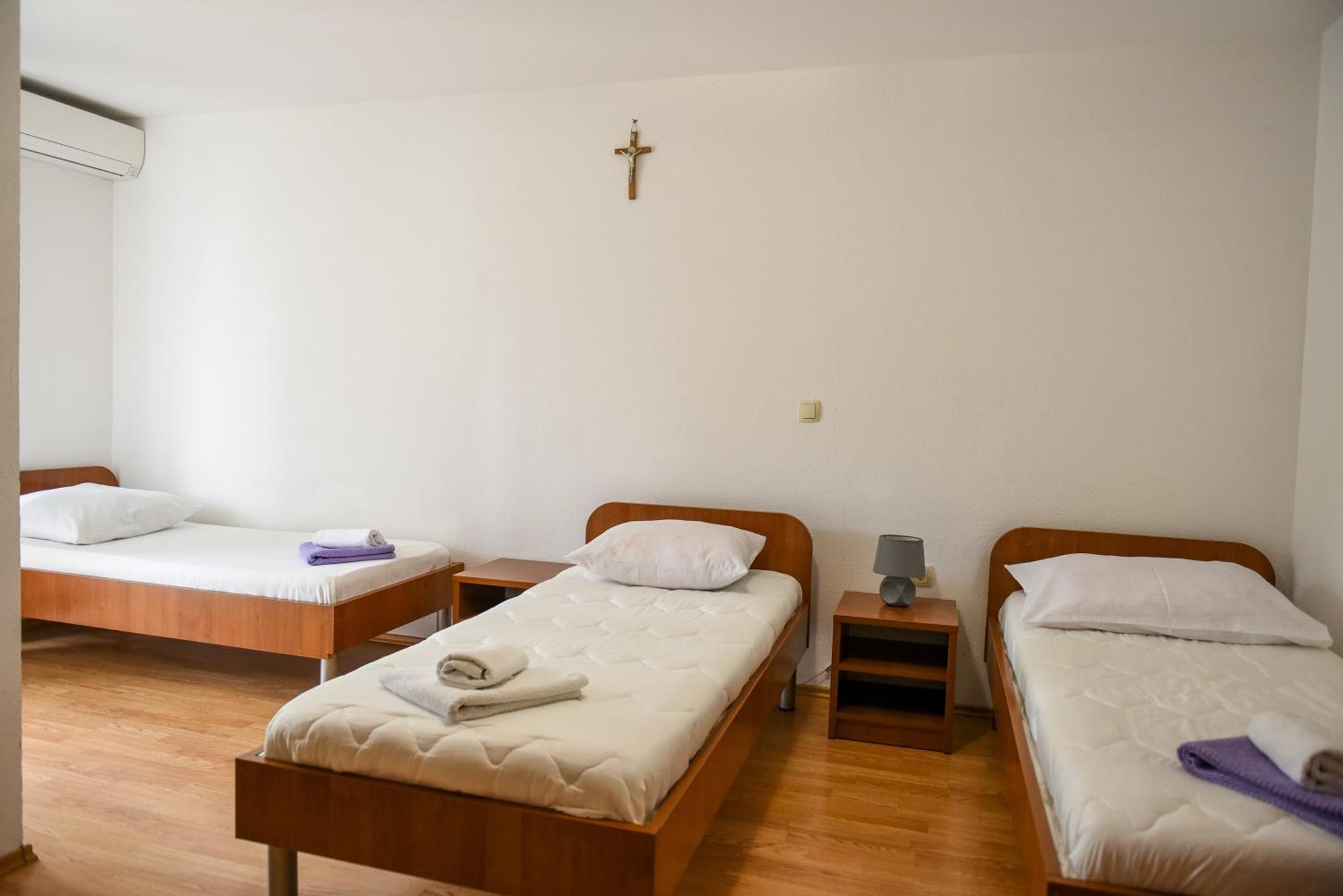 Apartments And Rooms Mara I Pavo Međugorje Exterior foto