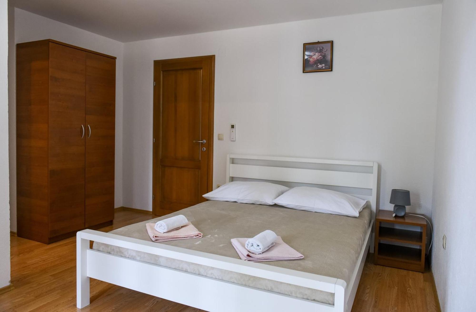 Apartments And Rooms Mara I Pavo Međugorje Exterior foto