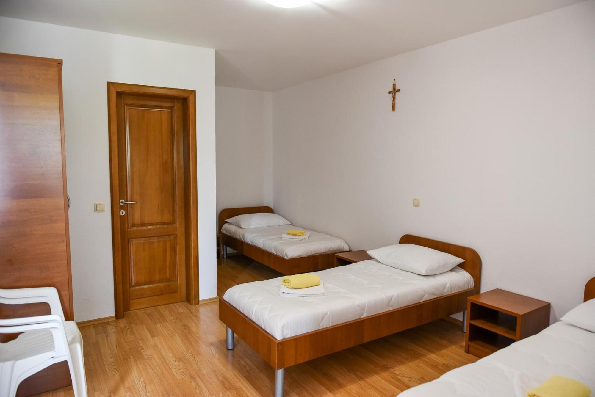 Apartments And Rooms Mara I Pavo Međugorje Exterior foto